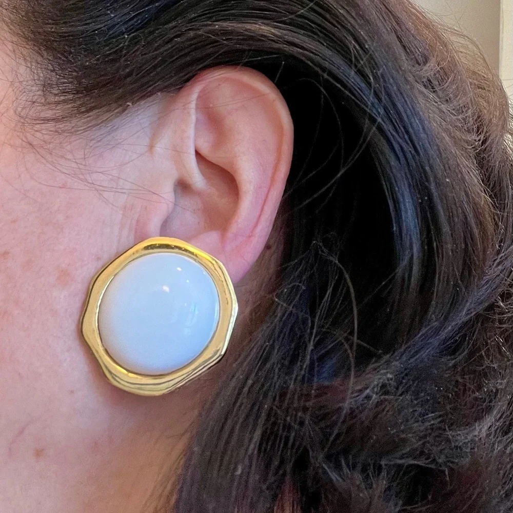 Vintage Carol Dauplaise Earrings - Picture 16 of 16